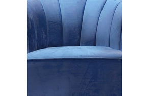 Accent Chair Velvet Fabric with Shell-Shaped Back & Wood Legs - Blue